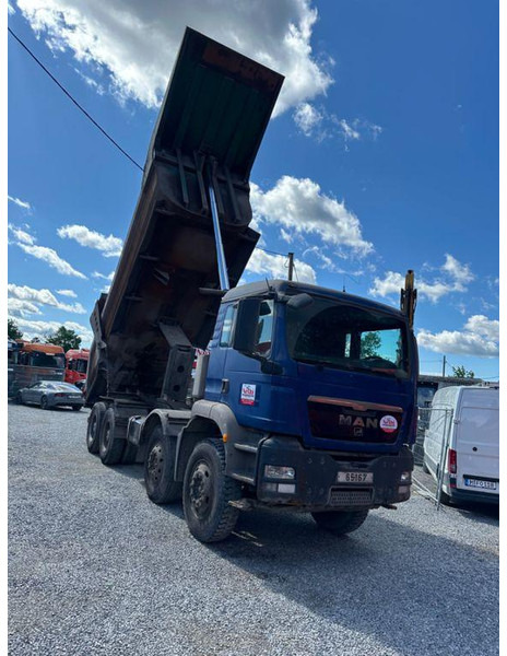 MAN TGS 41.440 8x4 BB - Billenőplatós teherautó: 3 kép. MAN TGS 41.440 8x4 BB - Billenőplatós teherautó: 3 kép.