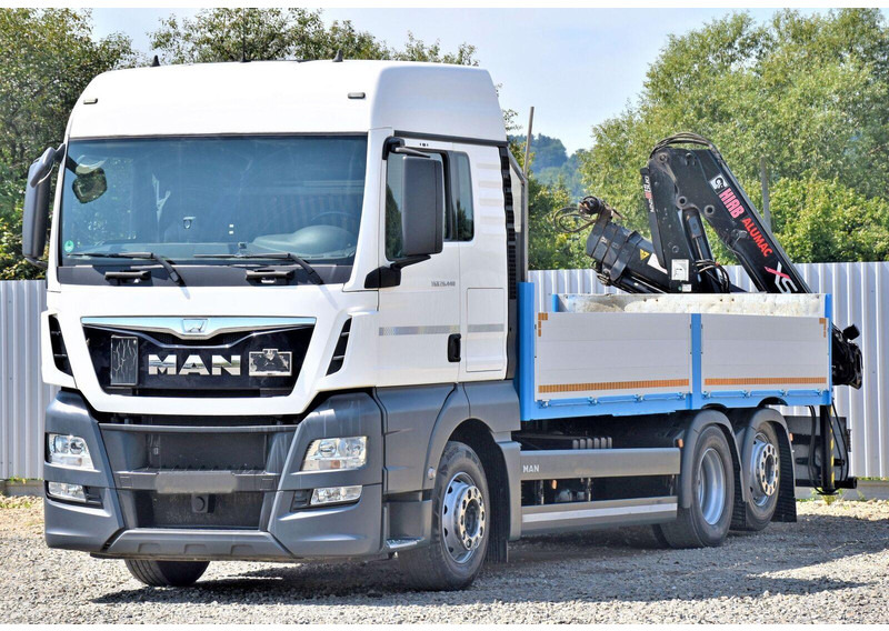 MAN TGX 26.440 - Platós teherautó, Darus autó: 3 kép. MAN TGX 26.440 - Platós teherautó, Darus autó: 3 kép.