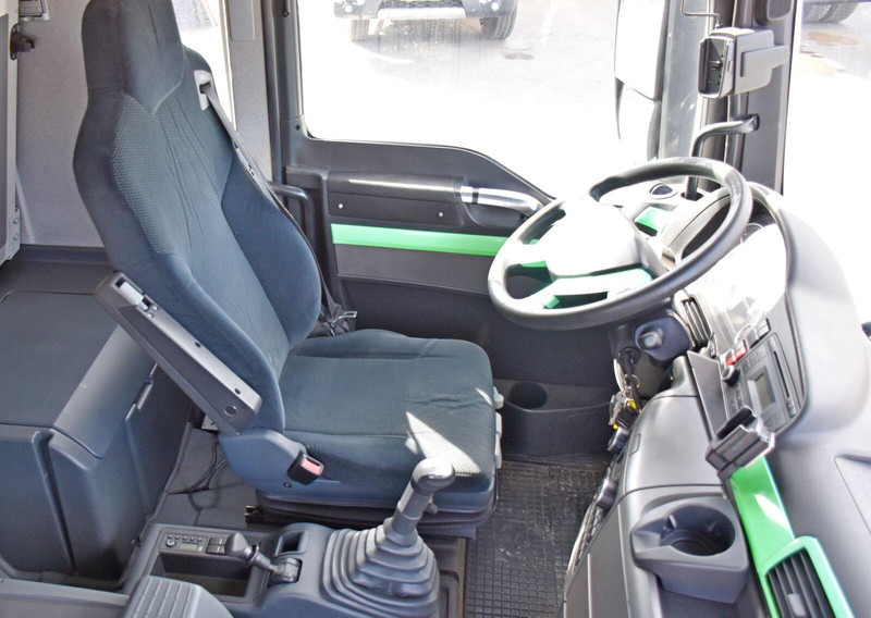 MAN TGX 26.440 Pritsche 6,40 m* PK 29002+FUNK *6x4 lízing MAN TGX 26.440 Pritsche 6,40 m* PK 29002+FUNK *6x4: 12 kép.