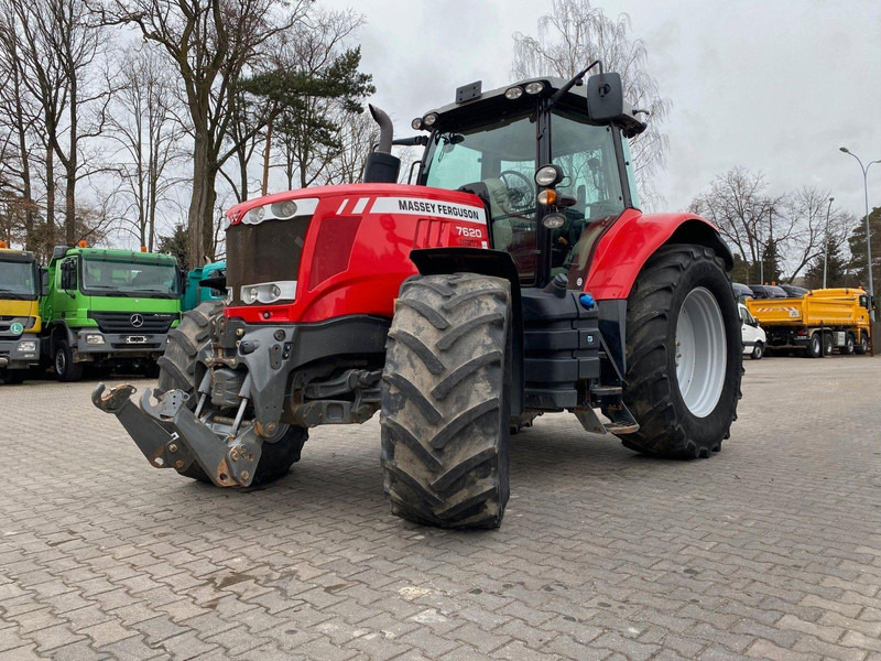 Massey Ferguson 7620 - Traktor: 3 kép. Massey Ferguson 7620 - Traktor: 3 kép.