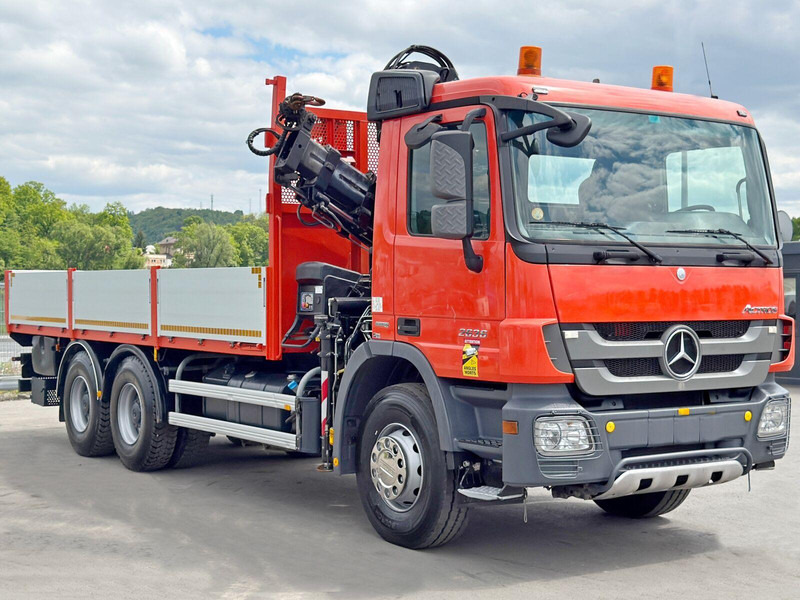 Mercedes-Benz ACTROS 2636 *HIAB 122 BS-2 HIDUO + FUNK/6x4 * TOP - Platós teherautó, Darus autó: 4 kép. Mercedes-Benz ACTROS 2636 *HIAB 122 BS-2 HIDUO + FUNK/6x4 * TOP - Platós teherautó, Darus autó: 4 kép.