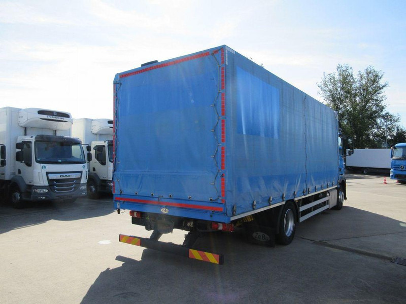Mercedes-Benz ANTOS 1830 P+P - Dobozos felépítményű teherautó: 5 kép. Mercedes-Benz ANTOS 1830 P+P - Dobozos felépítményű teherautó: 5 kép.