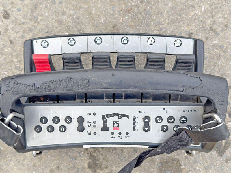 Mercedes-Benz ANTOS 2543* HIAB 144 BS - 2 HIDUO /FUNK lízing Mercedes-Benz ANTOS 2543* HIAB 144 BS - 2 HIDUO /FUNK: 12 kép. Mercedes-Benz ANTOS 2543* HIAB 144 BS - 2 HIDUO /FUNK lízing Mercedes-Benz ANTOS 2543* HIAB 144 BS - 2 HIDUO /FUNK: 12 kép.