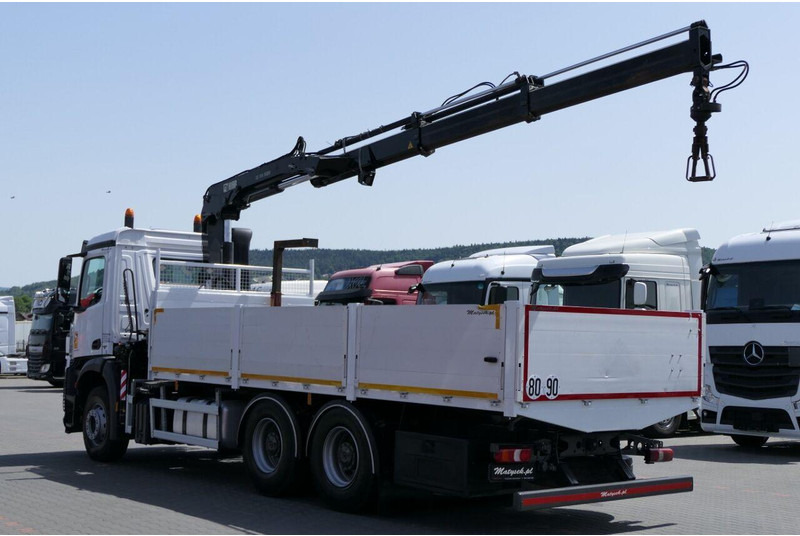 Mercedes-Benz AROCS 2633 - Platós teherautó, Darus autó: 4 kép. Mercedes-Benz AROCS 2633 - Platós teherautó, Darus autó: 4 kép.