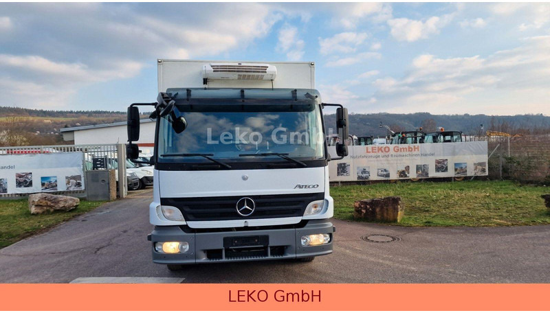 Mercedes-Benz ATEGO 1022 Mit Thermo King V-300 Max Bis -32C - Hűtős teherautó: 2 kép. Mercedes-Benz ATEGO 1022 Mit Thermo King V-300 Max Bis -32C - Hűtős teherautó: 2 kép.