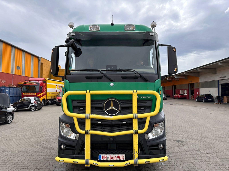 Mercedes-Benz Actros 4 3 Achser BM 963 2648 OM471 6x4 Fg - Horgos rakodó teherautó, Darus autó: 3 kép. Mercedes-Benz Actros 4 3 Achser BM 963 2648 OM471 6x4 Fg - Horgos rakodó teherautó, Darus autó: 3 kép.