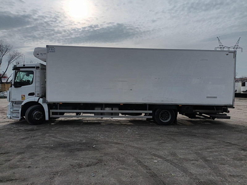 Mercedes-Benz Antos 1830 - TK T-1200R + ATP 8.7meter - Hűtős teherautó: 5 kép. Mercedes-Benz Antos 1830 - TK T-1200R + ATP 8.7meter - Hűtős teherautó: 5 kép.