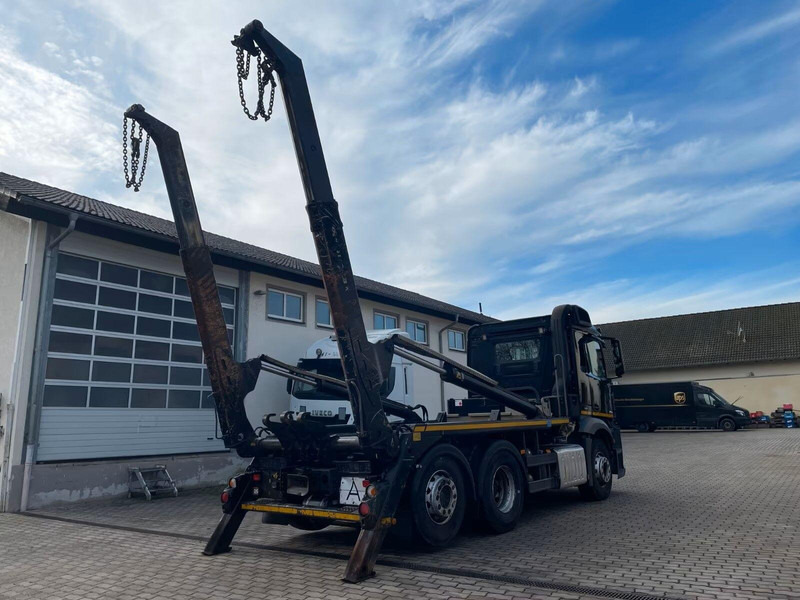 Mercedes-Benz Antos 2545 - Meiller AK 16 MT Absetzkipper - Konténerszállító: 5 kép. Mercedes-Benz Antos 2545 - Meiller AK 16 MT Absetzkipper - Konténerszállító: 5 kép.