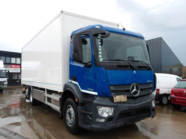 Mercedes-Benz Antos 2832 Koffer + tail lift 6x2 - Dobozos felépítményű teherautó: 2 kép. Mercedes-Benz Antos 2832 Koffer + tail lift 6x2 - Dobozos felépítményű teherautó: 2 kép.