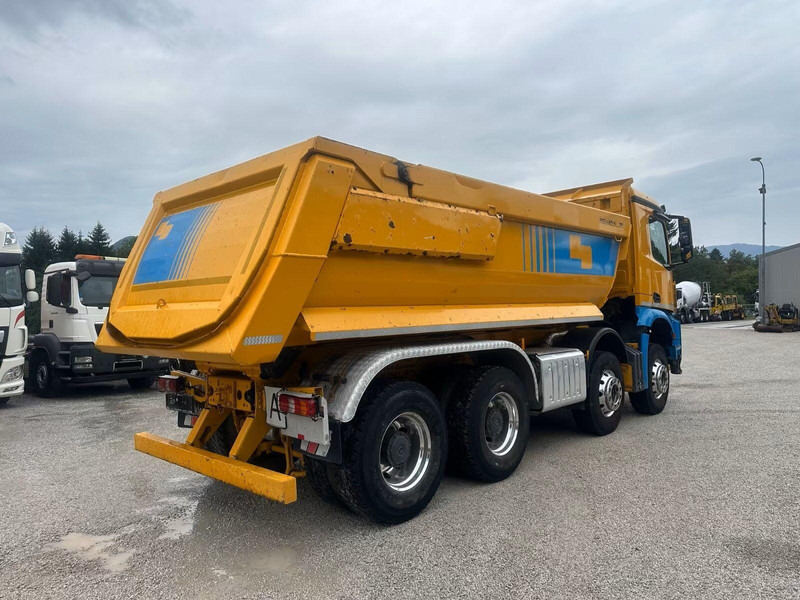 Mercedes-Benz Arocs 32148 - Meiller tipper - Billenőplatós teherautó: 3 kép. Mercedes-Benz Arocs 32148 - Meiller tipper - Billenőplatós teherautó: 3 kép.