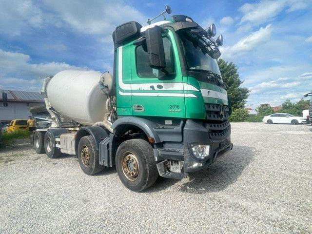Mercedes-Benz Arocs 3246 - Betonmixer: 4 kép. Mercedes-Benz Arocs 3246 - Betonmixer: 4 kép.