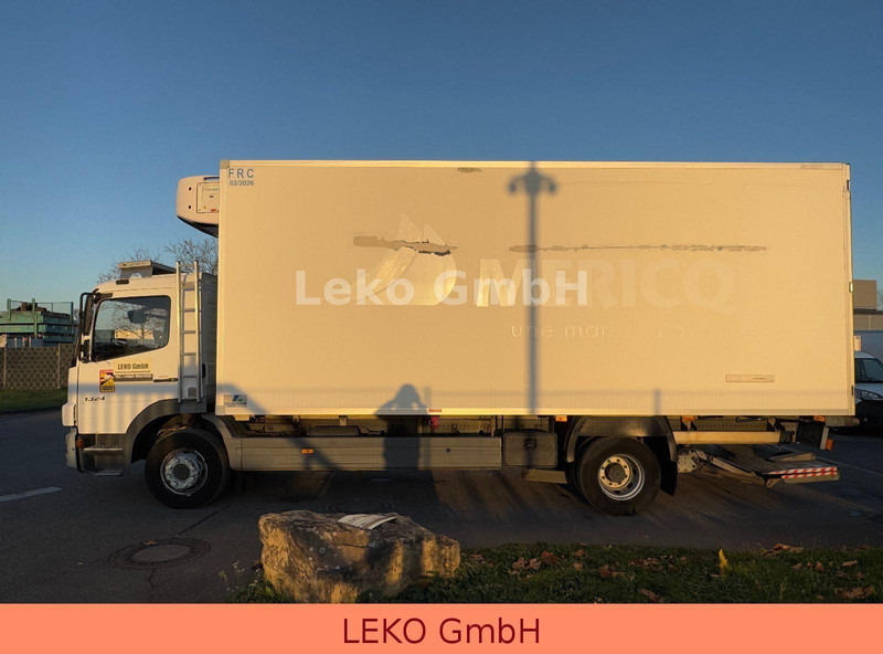 Mercedes-Benz Atego 1324 - Hűtős teherautó: 4 kép. Mercedes-Benz Atego 1324 - Hűtős teherautó: 4 kép.