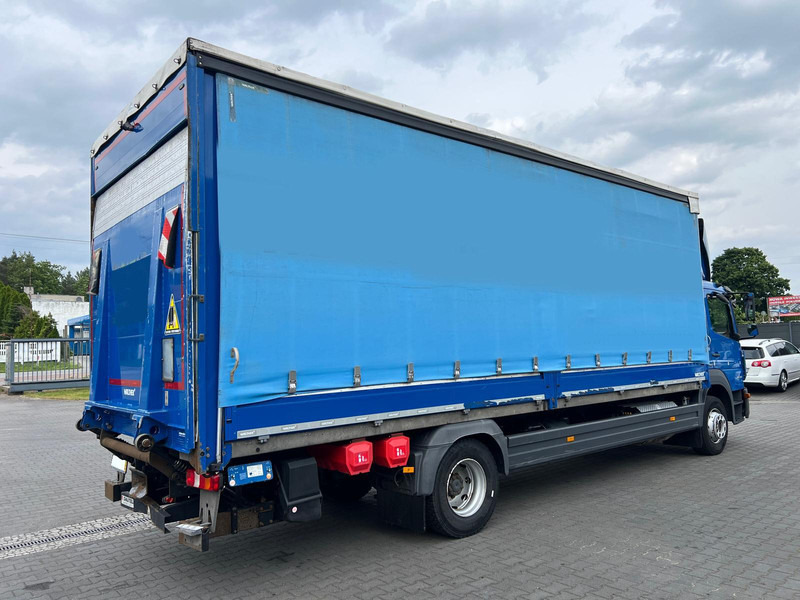 Mercedes-Benz Atego 1530 CURTAIN PLANE+LIFT 1.HAND - Ponyvás teherautó: 3 kép. Mercedes-Benz Atego 1530 CURTAIN PLANE+LIFT 1.HAND - Ponyvás teherautó: 3 kép.