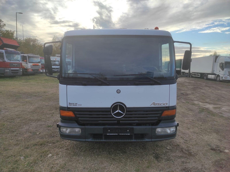 Mercedes-Benz Atego 815 with Winch - Oil and filte changed - Autószállító teherautó: 2 kép. Mercedes-Benz Atego 815 with Winch - Oil and filte changed - Autószállító teherautó: 2 kép.