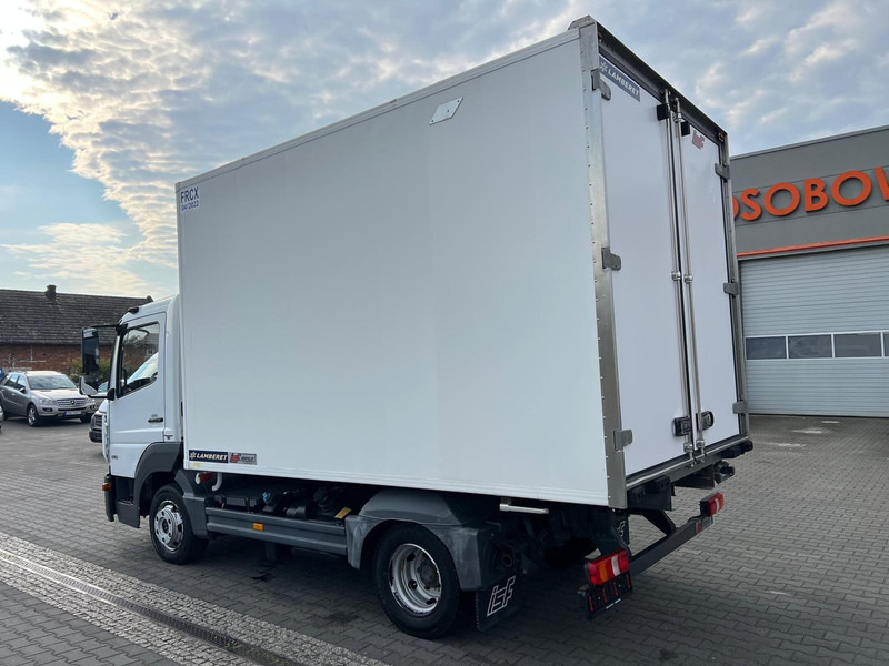 Mercedes-Benz Atego 816 REFRIGERATOR HOOK MEAT ROHRBAHNEN - Hűtős teherautó: 4 kép. Mercedes-Benz Atego 816 REFRIGERATOR HOOK MEAT ROHRBAHNEN - Hűtős teherautó: 4 kép.