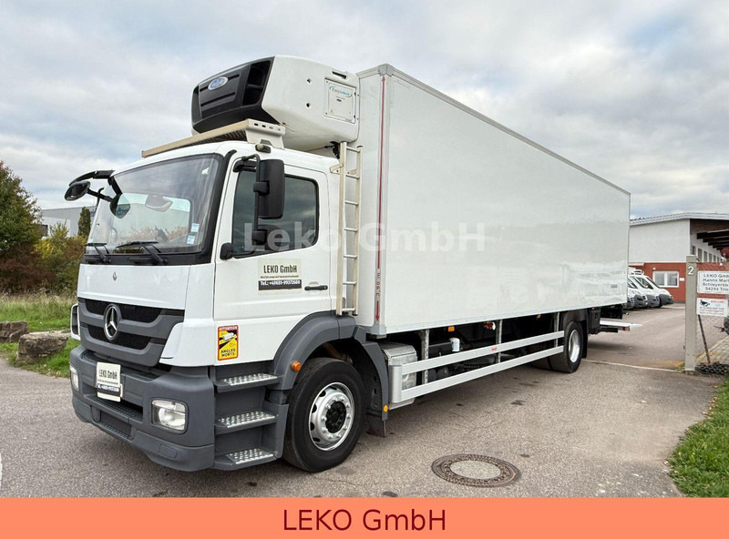 Mercedes-Benz Axor 1824 - Hűtős teherautó: 2 kép. Mercedes-Benz Axor 1824 - Hűtős teherautó: 2 kép.