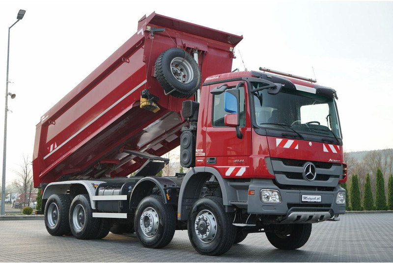 Mercedes-Benz CTROS 4141 / 8X6 / WYWROTKA TYLNOZSYPOWA / MEILLER KIPPER 5.3M / - Billenőplatós teherautó: 2 kép. Mercedes-Benz CTROS 4141 / 8X6 / WYWROTKA TYLNOZSYPOWA / MEILLER KIPPER 5.3M / - Billenőplatós teherautó: 2 kép.