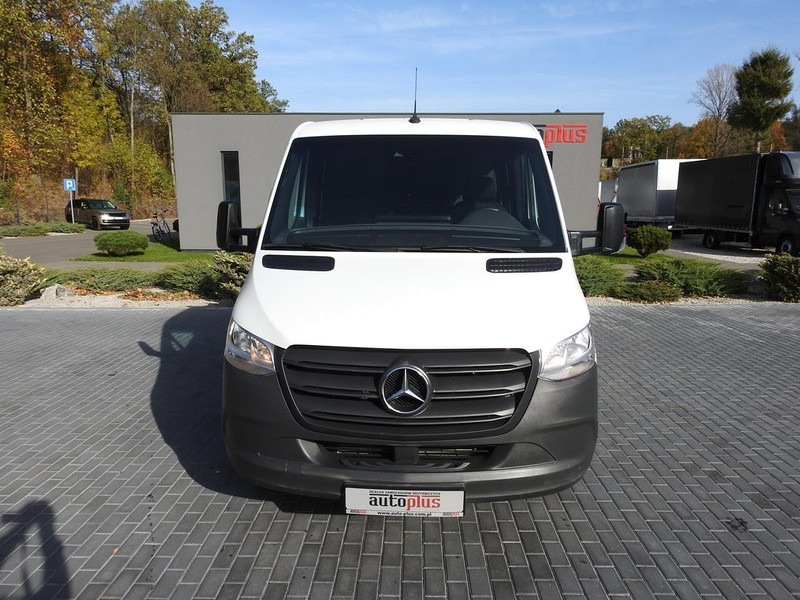 Mercedes-Benz SPRINTER 516 SKRZYNIA PODWÓJNA KABINA DOKA 6 MIEJSC TEMPOMAT KLI - Platós kisteherautó: 5 kép. Mercedes-Benz SPRINTER 516 SKRZYNIA PODWÓJNA KABINA DOKA 6 MIEJSC TEMPOMAT KLI - Platós kisteherautó: 5 kép.