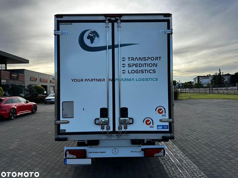 Mercedes-Benz Sprinter 314 CDI EURO 6D REFRIGERATOR BODY 1.HAND V300 MAX - Hűtős kisteherautó: 4 kép. Mercedes-Benz Sprinter 314 CDI EURO 6D REFRIGERATOR BODY 1.HAND V300 MAX - Hűtős kisteherautó: 4 kép.