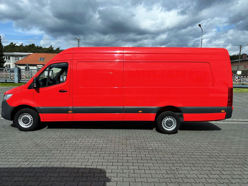 Mercedes-Benz Sprinter 319 CDI V6 L4H2 L5H2 MAXI LONG Automat 1.HAND - Dobozos kisteherautó: 1 kép. Mercedes-Benz Sprinter 319 CDI V6 L4H2 L5H2 MAXI LONG Automat 1.HAND - Dobozos kisteherautó: 1 kép.