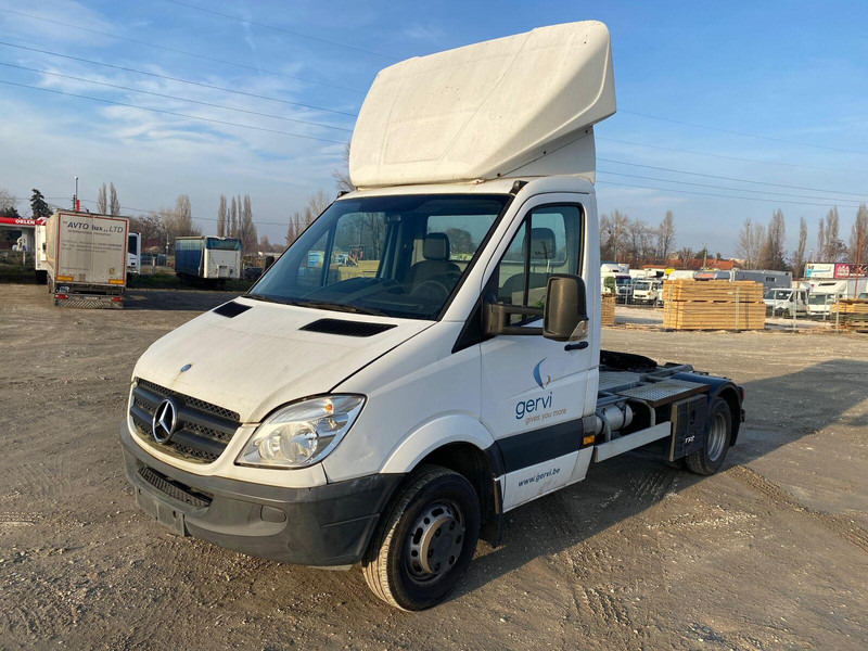 Mercedes-Benz Sprinter 515 - BE Mini Trekker - SZM - 3.5t - BE nyergesvontató: 1 kép. Mercedes-Benz Sprinter 515 - BE Mini Trekker - SZM - 3.5t - BE nyergesvontató: 1 kép.