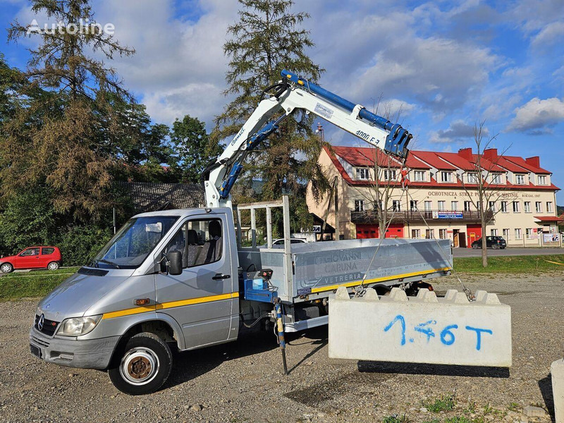 Mercedes-Benz Sprinter 616 Flatbed + crane Cormach - Platós teherautó, Darus autó: 2 kép. Mercedes-Benz Sprinter 616 Flatbed + crane Cormach - Platós teherautó, Darus autó: 2 kép.
