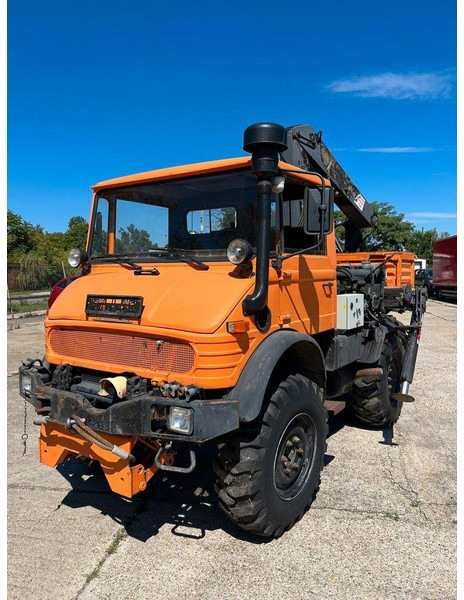 Mercedes-Benz UNIMOG - Billenőplatós teherautó, Darus autó: 1 kép. Mercedes-Benz UNIMOG - Billenőplatós teherautó, Darus autó: 1 kép.