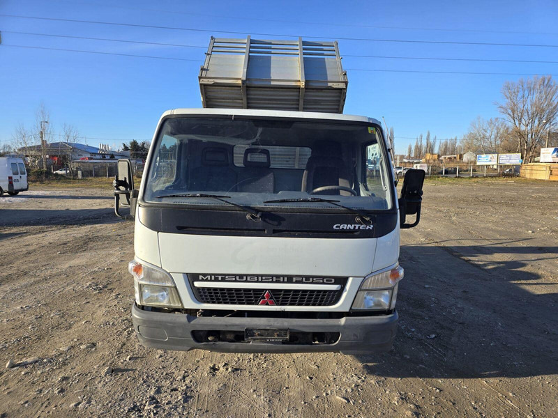 Mitsubishi Canter Fuso 3,0 d - 3 sided Tipper - Billenőplatós kisteherautó: 3 kép. Mitsubishi Canter Fuso 3,0 d - 3 sided Tipper - Billenőplatós kisteherautó: 3 kép.