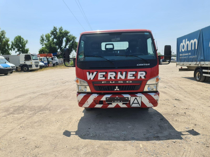 Mitsubishi Fuso Canter - skip loader - Konténerszállító: 2 kép. Mitsubishi Fuso Canter - skip loader - Konténerszállító: 2 kép.