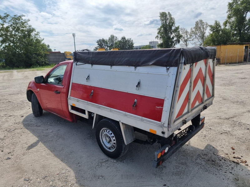 Mitsubishi L200 2,5 d - 3 sided Tipper - Billenőplatós kisteherautó: 5 kép. Mitsubishi L200 2,5 d - 3 sided Tipper - Billenőplatós kisteherautó: 5 kép.