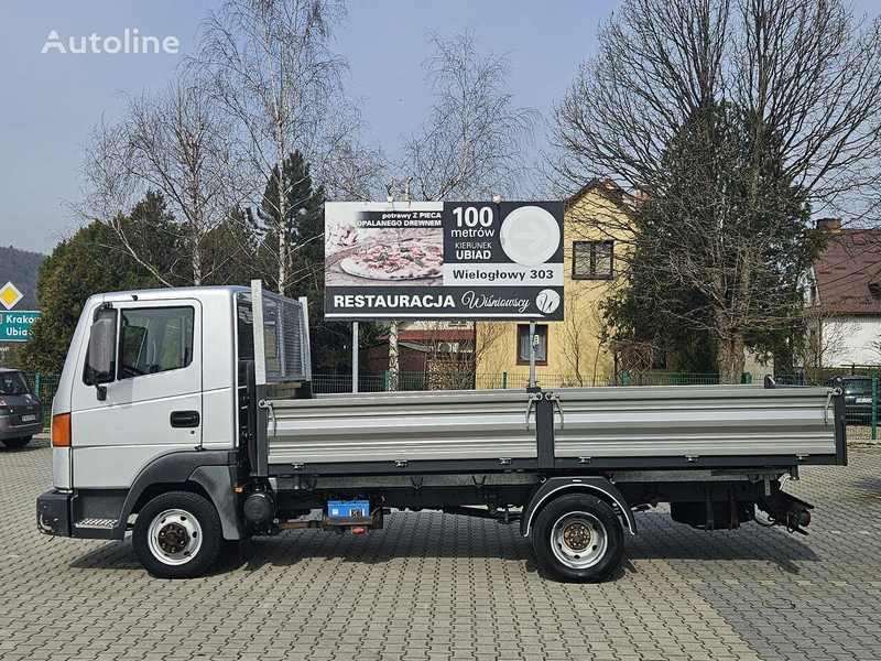 Nissan Atleon 35.110 3 way tipper - Billenőplatós kisteherautó: 4 kép. Nissan Atleon 35.110 3 way tipper - Billenőplatós kisteherautó: 4 kép.