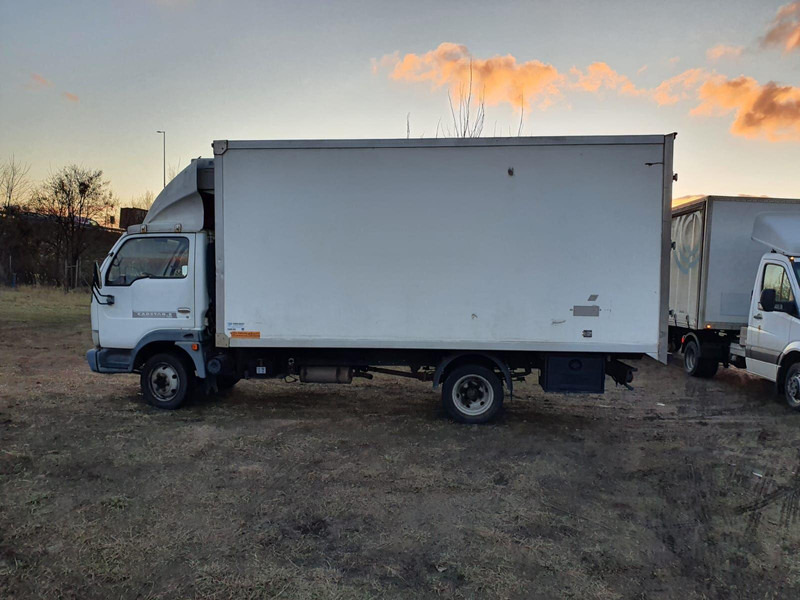 Nissan Cabstar 3,0 TDi - Thermo King V400 Max frigo - Hűtős kisteherautó: 5 kép. Nissan Cabstar 3,0 TDi - Thermo King V400 Max frigo - Hűtős kisteherautó: 5 kép.