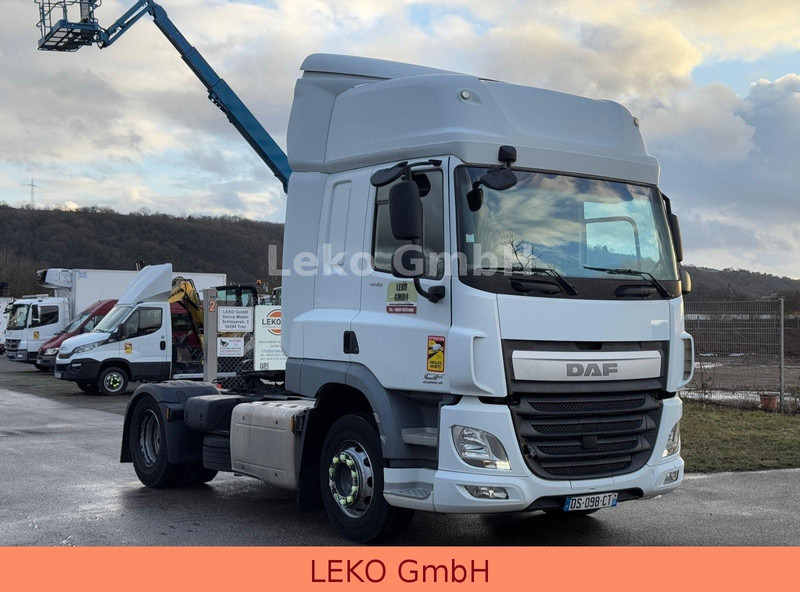 DAF CF 400.19 - Nyergesvontató: 1 kép. DAF CF 400.19 - Nyergesvontató: 1 kép.