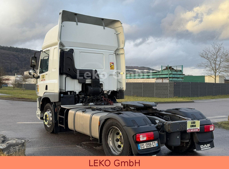 DAF CF 400.19 - Nyergesvontató: 5 kép. DAF CF 400.19 - Nyergesvontató: 5 kép.