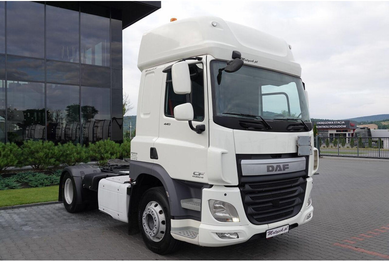DAF CF 440 / PEŁNY ADR / AUTOMAT / EURO 6 / SPROWADZONY - Nyergesvontató: 4 kép. DAF CF 440 / PEŁNY ADR / AUTOMAT / EURO 6 / SPROWADZONY - Nyergesvontató: 4 kép.