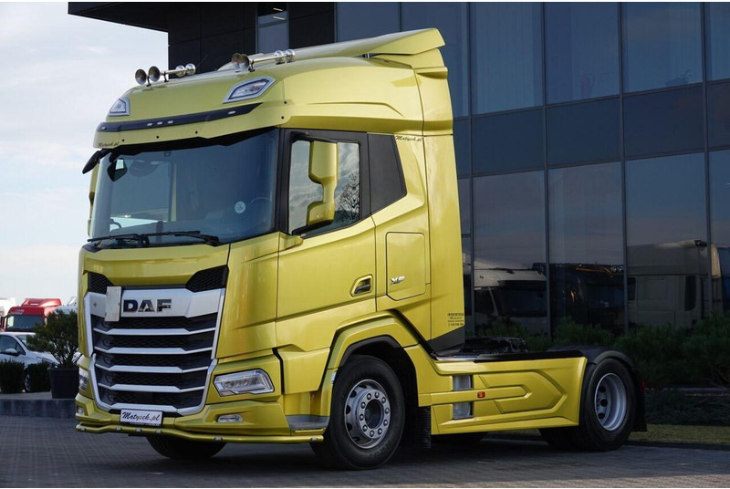 DAF XF 480 / PEŁNY ADR / OPONY 100% / PO KONTRAKCIE SERWISOWYM - Nyergesvontató: 4 kép. DAF XF 480 / PEŁNY ADR / OPONY 100% / PO KONTRAKCIE SERWISOWYM - Nyergesvontató: 4 kép.