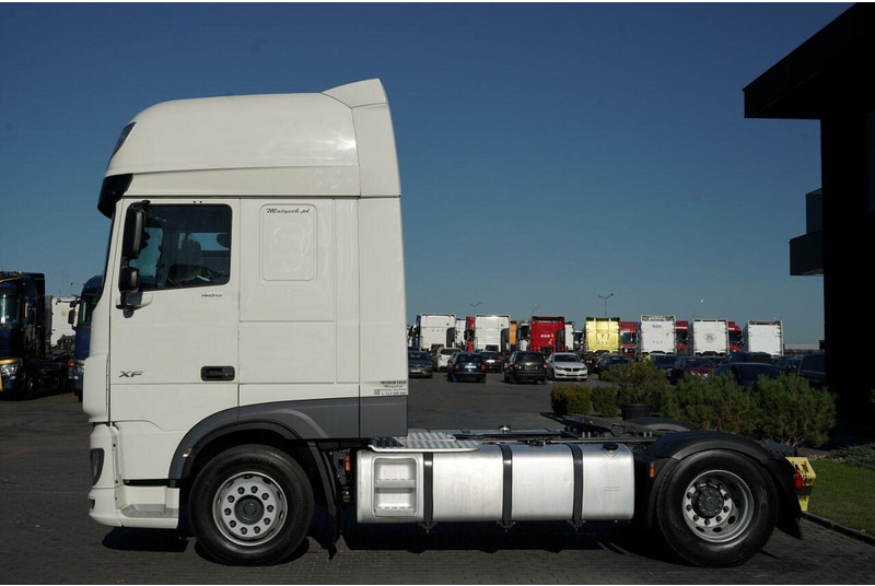Nyergesvontató DAF XF 480 / SUPER SPACE CAB / OPONY 100% /  2021 ROK: 6 kép.