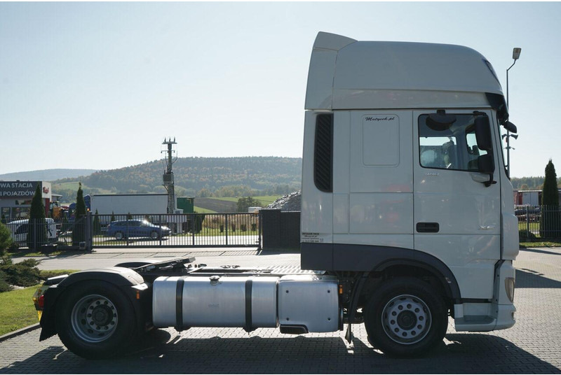 Nyergesvontató DAF XF 480 / SUPER SPACE CAB / OPONY 100% /  2021 ROK: 9 kép.