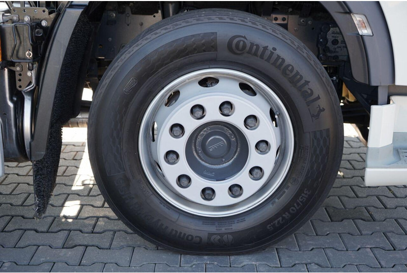 Nyergesvontató DAF XF 480 / SUPER SPACE CAB / OPONY 100% /  2021 ROK: 19 kép.