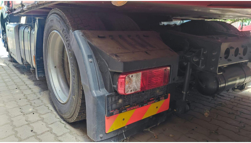 Ford F-MAX 500 Tractor Lowdeck - MEGA - Nyergesvontató: 4 kép. Ford F-MAX 500 Tractor Lowdeck - MEGA - Nyergesvontató: 4 kép.