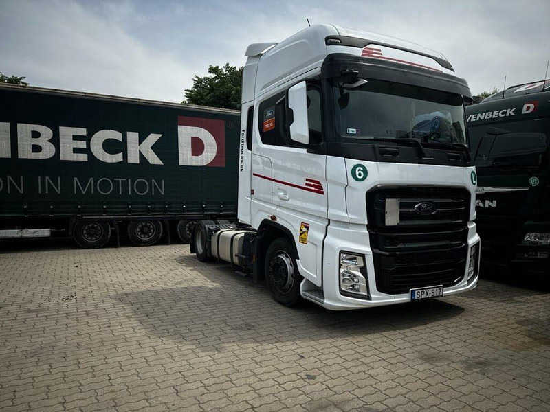 Ford F-Max 500 Lowdeck - MEGA - Nyergesvontató: 5 kép. Ford F-Max 500 Lowdeck - MEGA - Nyergesvontató: 5 kép.