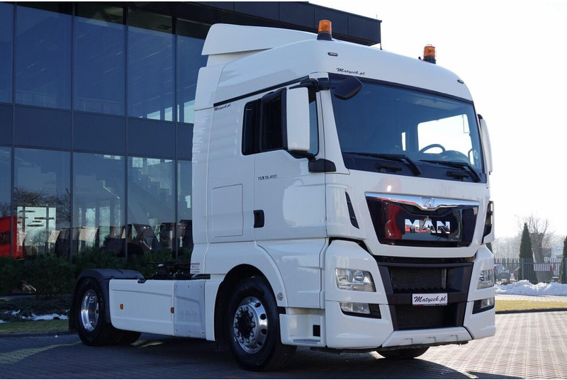 MAN TGX 18.480 / 4x4 / HYDRAULIKA / HYDRODRIVE / EURO 6 / MANUAL / P - Nyergesvontató: 1 kép. MAN TGX 18.480 / 4x4 / HYDRAULIKA / HYDRODRIVE / EURO 6 / MANUAL / P - Nyergesvontató: 1 kép.
