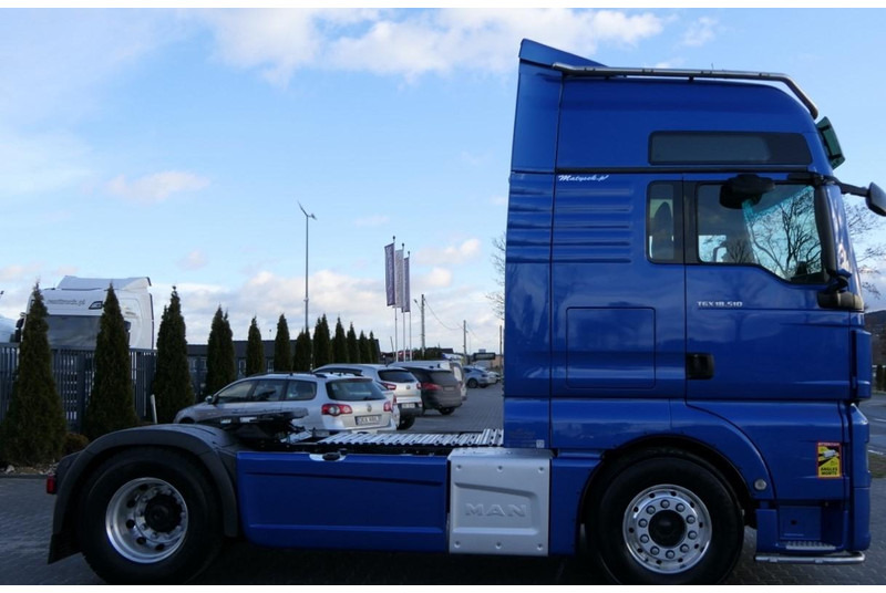 MAN TGX 18.510 XXL - Nyergesvontató: 2 kép. MAN TGX 18.510 XXL - Nyergesvontató: 2 kép.