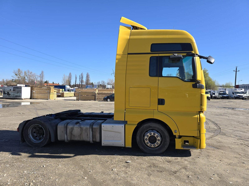 MAN TGX MEGA 18.480 - Tractor - Nyergesvontató: 4 kép. MAN TGX MEGA 18.480 - Tractor - Nyergesvontató: 4 kép.