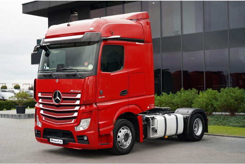 Mercedes-Benz ACTROS 1845 - Nyergesvontató: 5 kép. Mercedes-Benz ACTROS 1845 - Nyergesvontató: 5 kép.