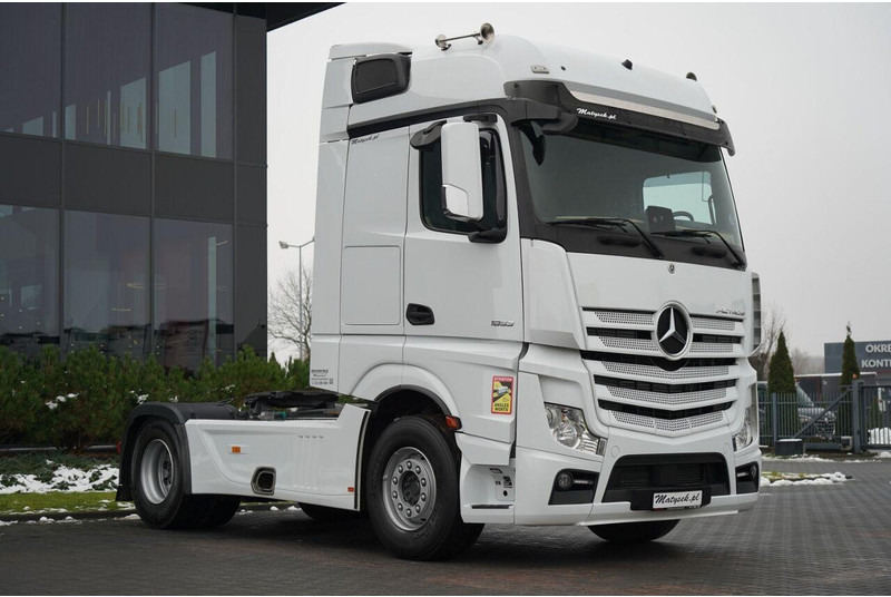 Mercedes-Benz ACTROS 1853 / HYDRAULIKA / RETARDER / BIG SPACE / FLEETBOARD - Nyergesvontató: 5 kép. Mercedes-Benz ACTROS 1853 / HYDRAULIKA / RETARDER / BIG SPACE / FLEETBOARD - Nyergesvontató: 5 kép.