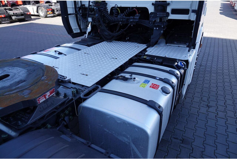 Nyergesvontató Scania R 450 / RETARDER / FULL AIRMATIC / OPONY 100 % / ALUFELGI / SPRO: 16 kép.