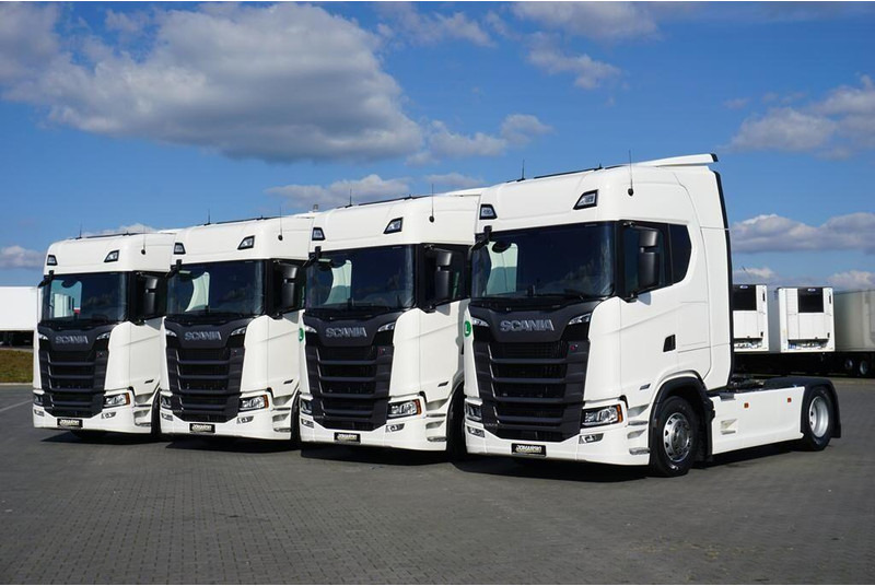 Scania S 500 / EURO 6 / ACC / RETARDER / PEŁNA OPCJA / JAK NOWA - Nyergesvontató: 1 kép. Scania S 500 / EURO 6 / ACC / RETARDER / PEŁNA OPCJA / JAK NOWA - Nyergesvontató: 1 kép.