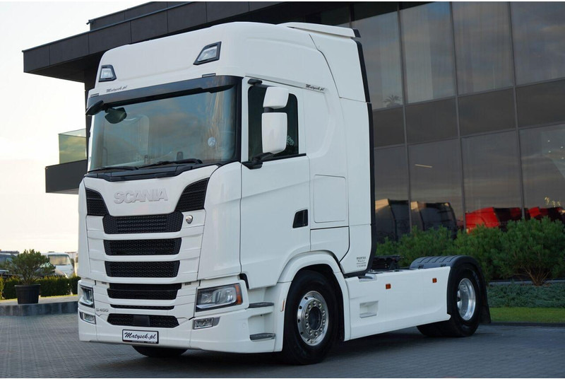 Scania S 500 / HYDRAULIKA / RETARDER / I-PARK COOL / ALUFELGI - Nyergesvontató: 1 kép. Scania S 500 / HYDRAULIKA / RETARDER / I-PARK COOL / ALUFELGI - Nyergesvontató: 1 kép.