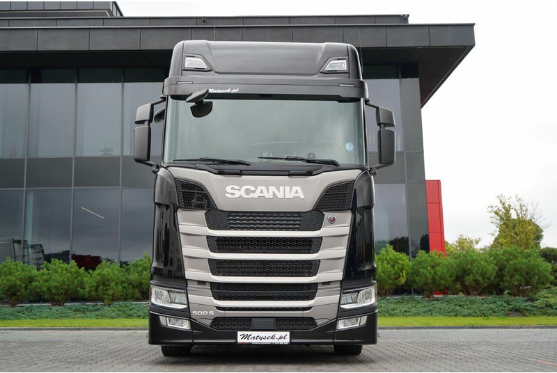 Scania S 500 / MEGA / RETARDER / LOW DECK / I-PARK COOL / PO KONTRAKCIE - Nyergesvontató: 3 kép. Scania S 500 / MEGA / RETARDER / LOW DECK / I-PARK COOL / PO KONTRAKCIE - Nyergesvontató: 3 kép.